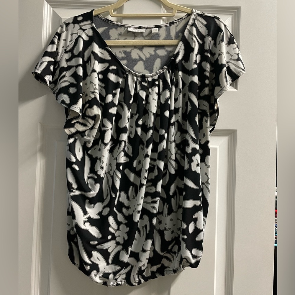 New York & Company Floral blouse - large